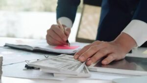 Título SEO: Como criar títulos que atraem cliques